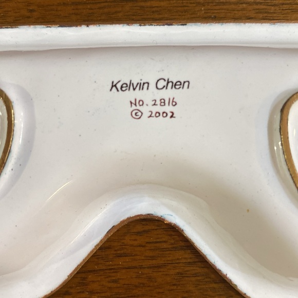 Kelvin Chen 2002 Tulips “Queen of the Night” eyeglass holder - Picture 4 of 5